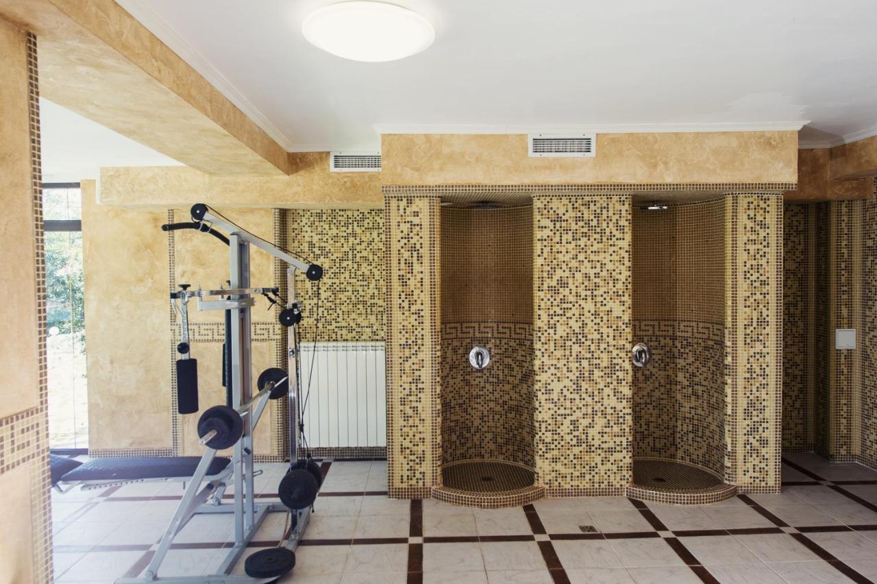 Family Hotel Hebar Batak Eksteriør bilde