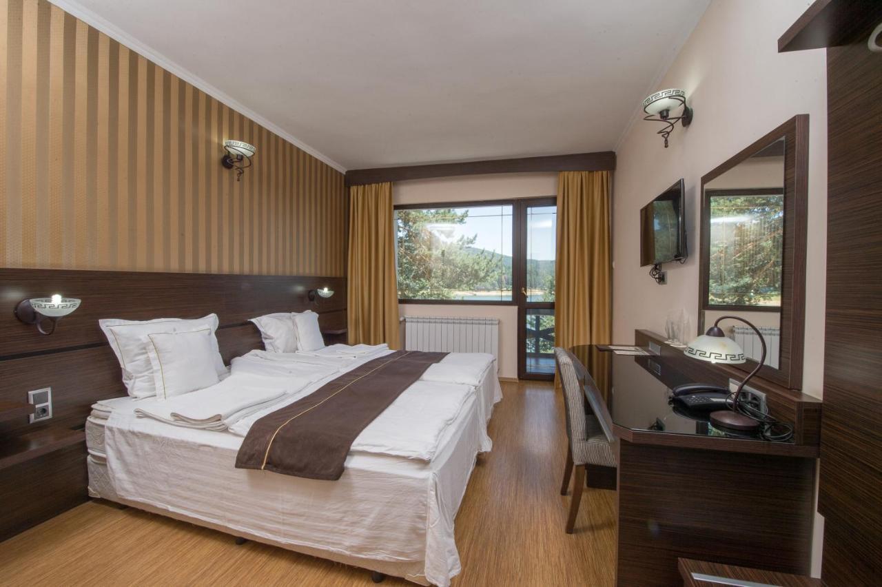 Family Hotel Hebar Batak Eksteriør bilde