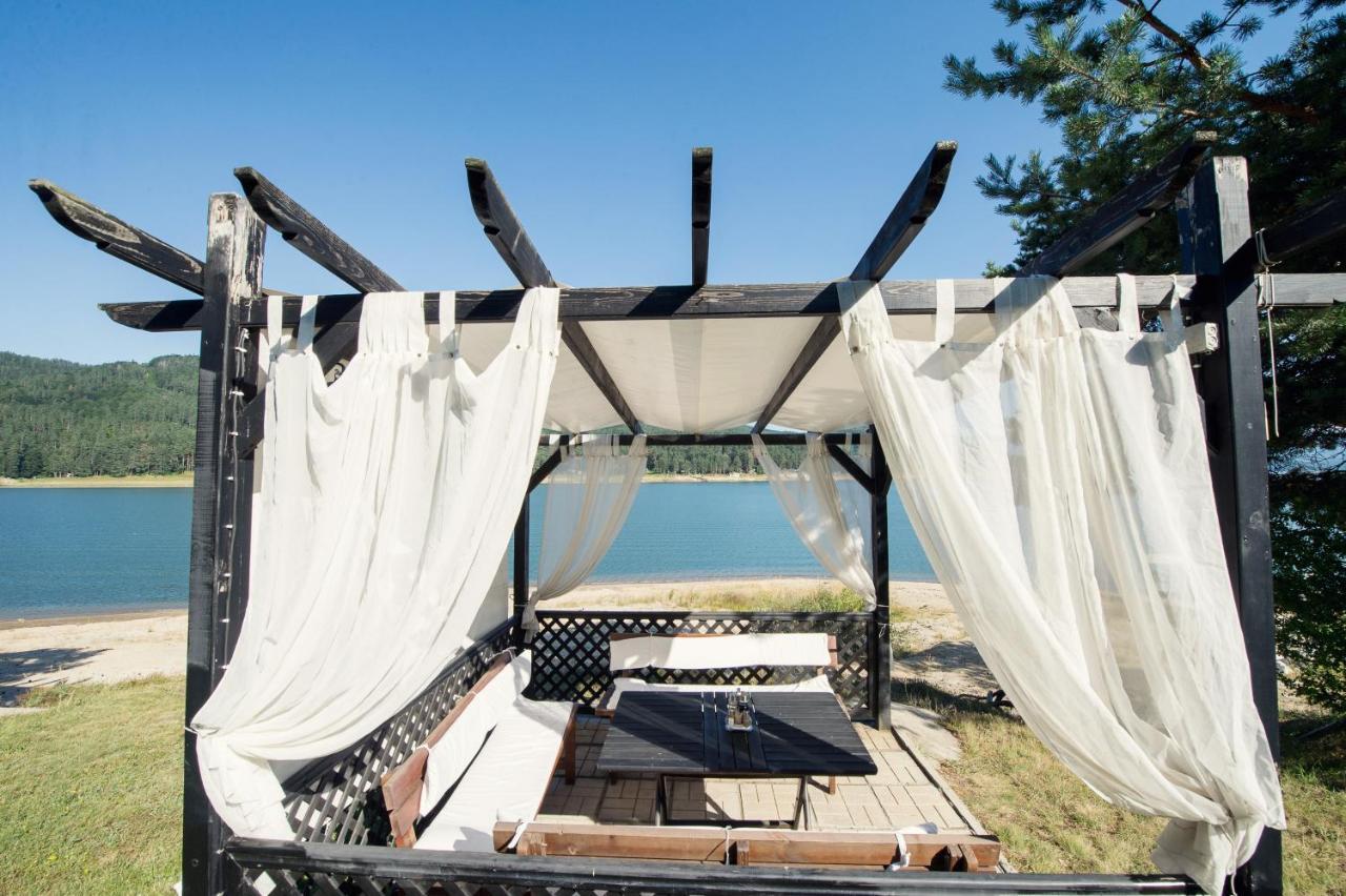 Family Hotel Hebar Batak Eksteriør bilde