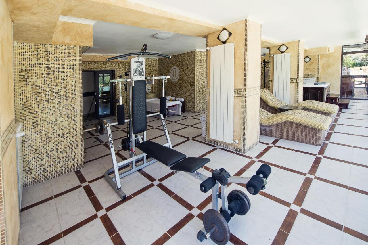 Family Hotel Hebar Batak Eksteriør bilde