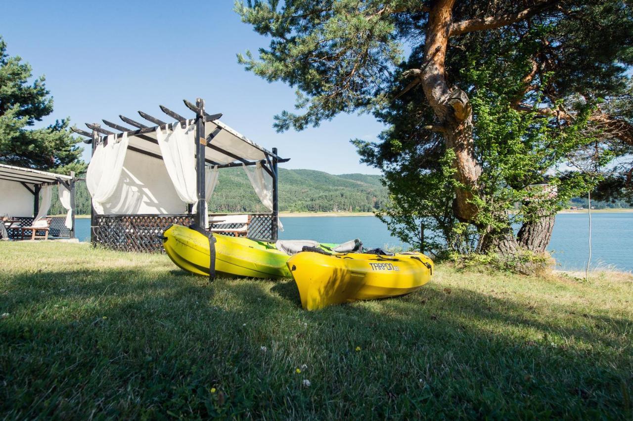 Family Hotel Hebar Batak Eksteriør bilde