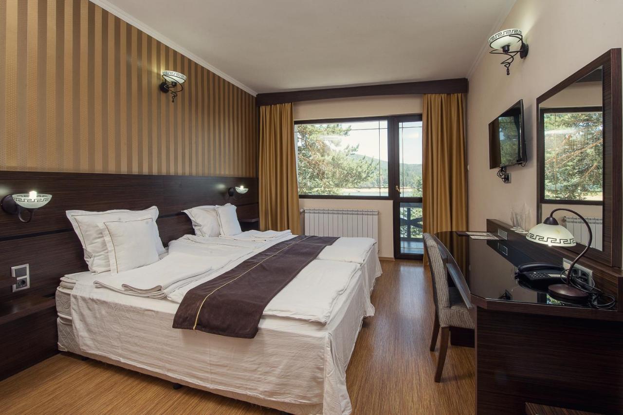 Family Hotel Hebar Batak Eksteriør bilde