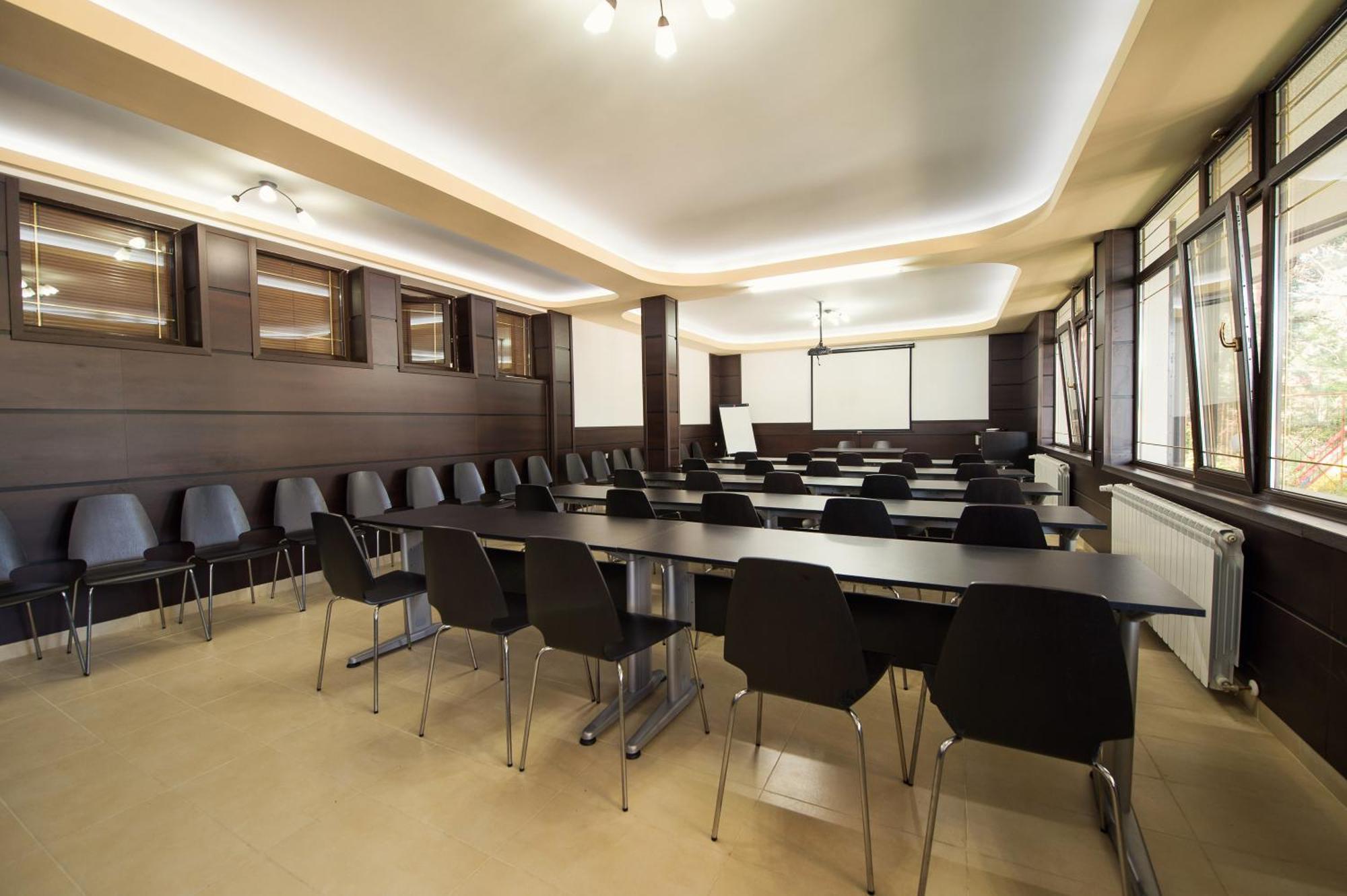 Family Hotel Hebar Batak Eksteriør bilde